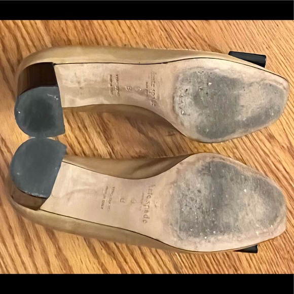Kate Spade Pumps, Tan - Picture 6 of 6